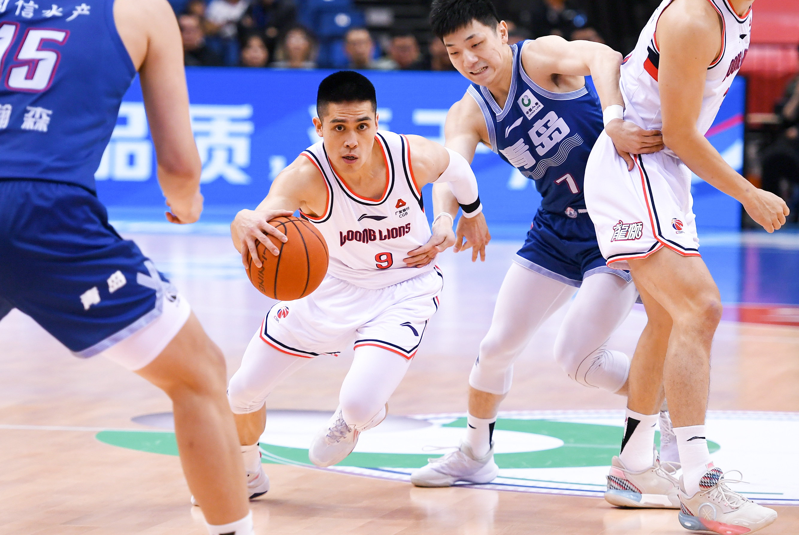 對方防守