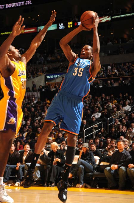 路上不断前 路上不断前