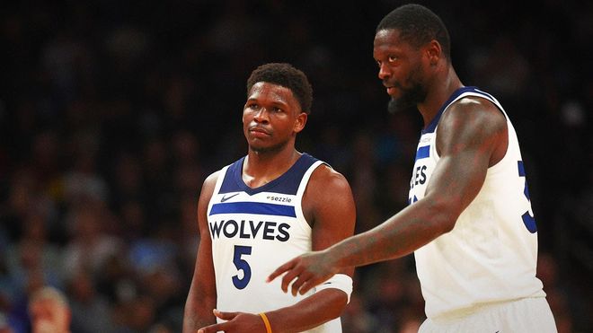 翻牌我方范 翻牌我方范